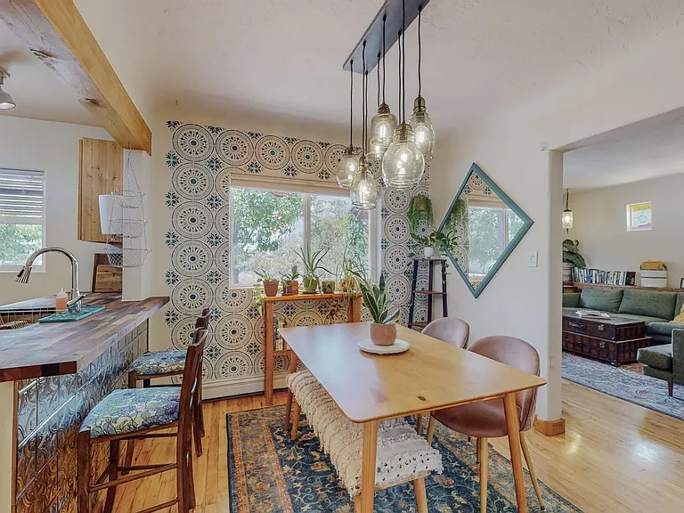 508 Richmond Dr SE — Photo 6
