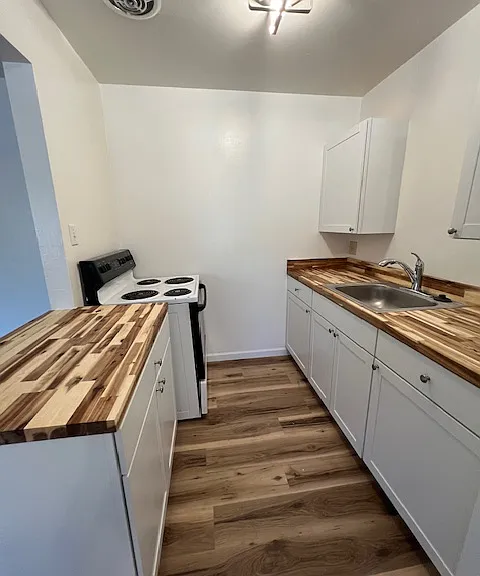 211 W 1st Ave #D — Photo 5