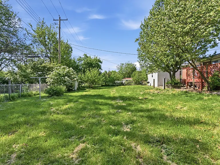 2104 Jasmine Dr #A — Photo 27