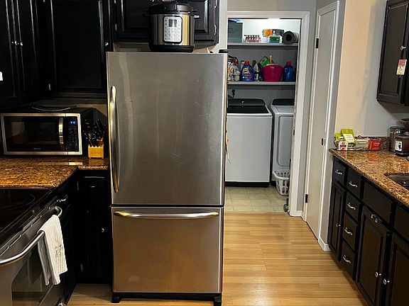 4th image of 4422 88th St SW