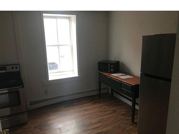 2nd image of 644 2nd Ave #1