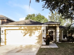 10303 Frog Pond Dr, Riverview, FL 33569