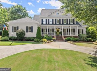 909 Deer Chase Rd, Toccoa, GA 30577