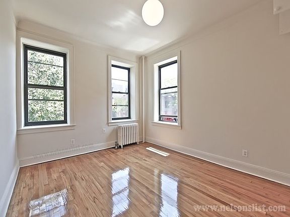 5th image of 607 Carroll St APT 5
