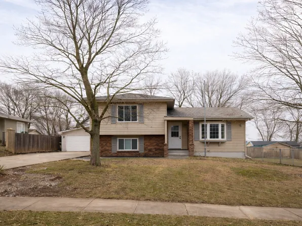 1205 Westside Dr, Polk City, IA 50226