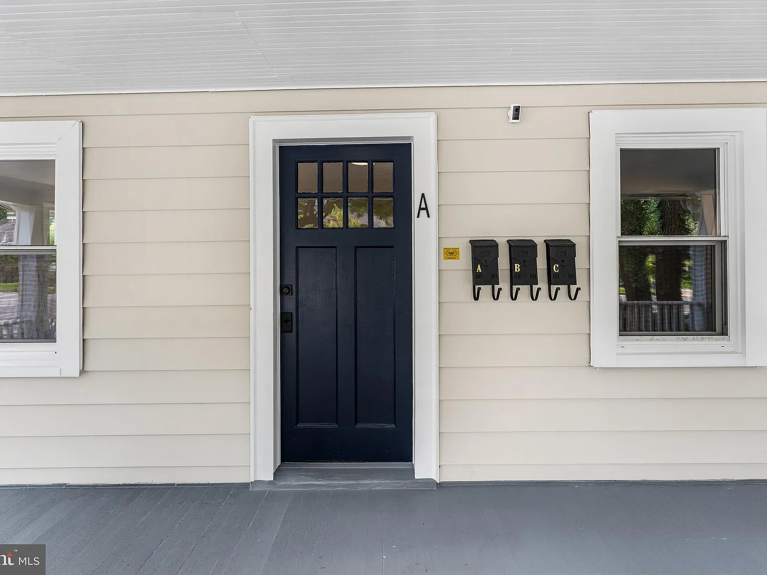 2 bed, 1472 sqft, $2,900 — Photo 1