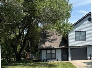 106 W Major St, Kearney, MO 64060