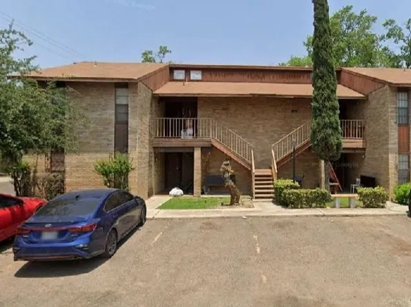 100 E Aurora St #408, Laredo, TX 78041