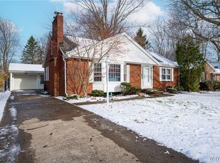 62 Parkside Ave, Hamburg, NY 14075