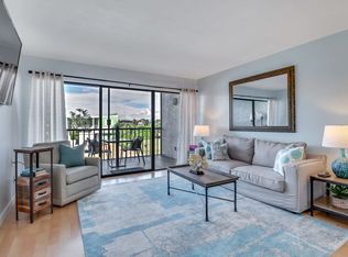 260 Southbay Dr #ID1226374P, Naples, FL 34108