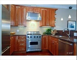 5th image of 1137 W Webster Ave Ste 4
