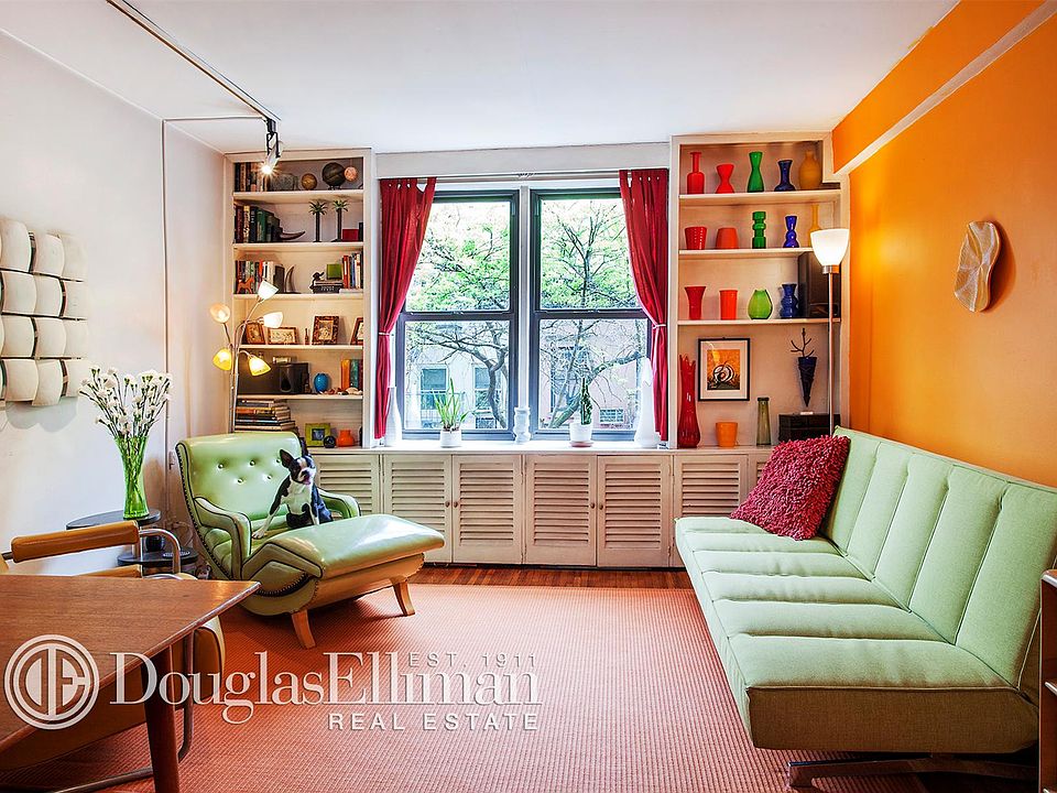 1st image of 350 Bleecker St APT 3J