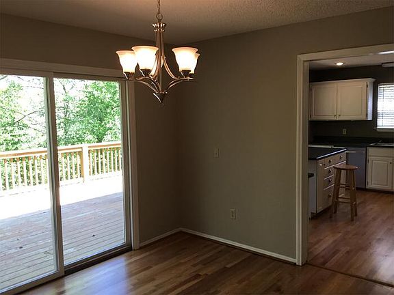 5th image of 7831 Safari Dr