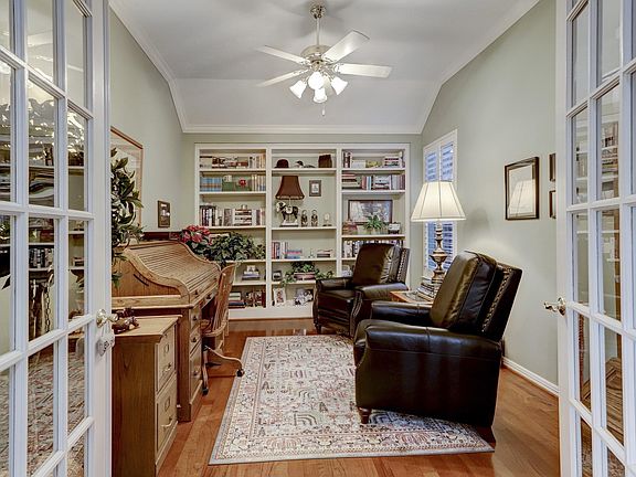 4th image of 3639 Cape Forest Dr