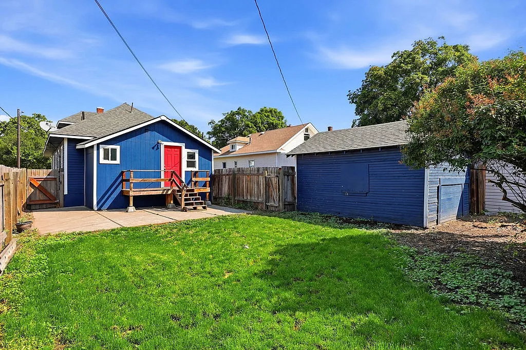 1316 E Carlisle Ave — Photo 4