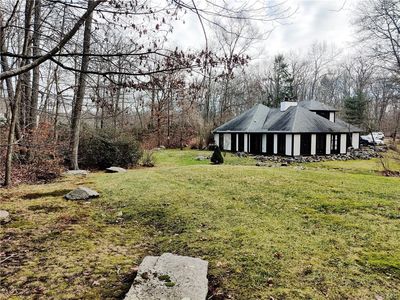 12 Lost Nations Rd, Pound Ridge, NY, 10576