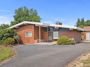 302 Mossyrock Rd W, Mossyrock, WA 98564