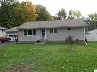 1528 Linzie Rd, Duluth, MN 55811