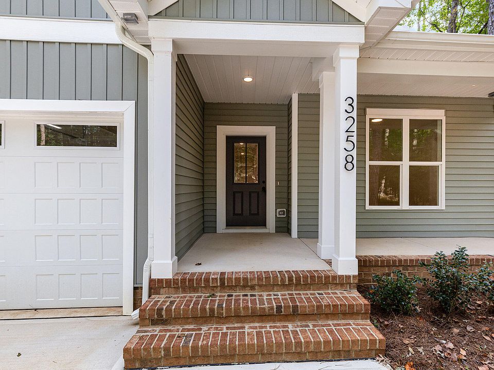 1st image of 3258 Yorkshire Cir