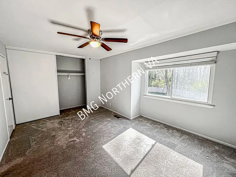 2689 Glengyle Dr #33 — Photo 11