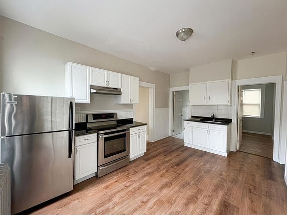 2nd image of 2 Haviland St