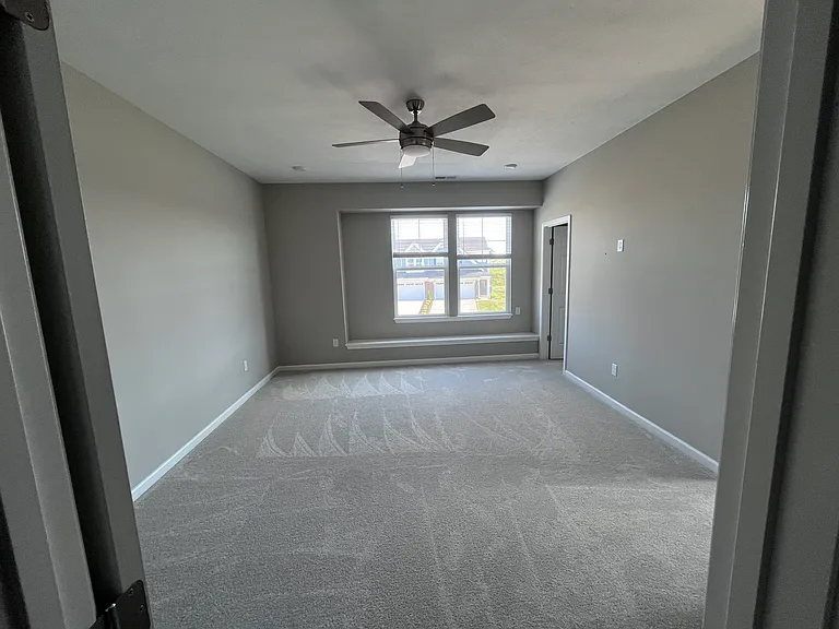 202 Harvest Point Way — Photo 8