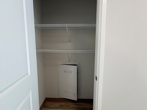 5th image of 99 Pond Mills Rd #303