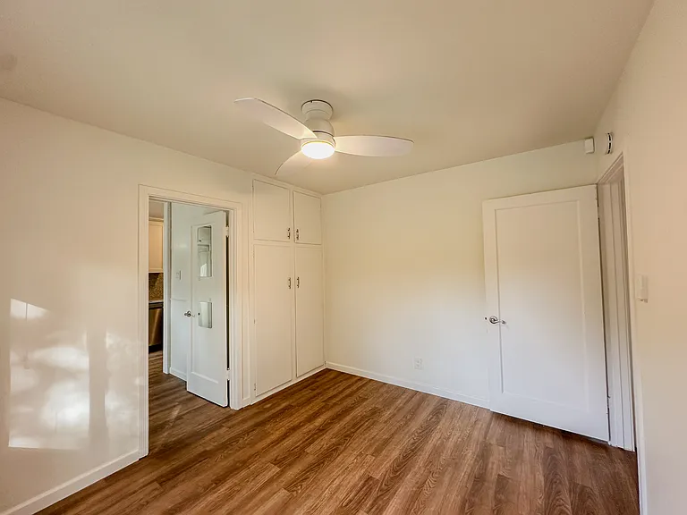 1912 Maybelle Dr — Photo 17