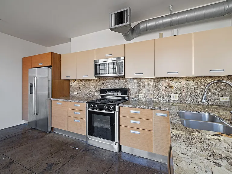 Santee Court — Photo 5