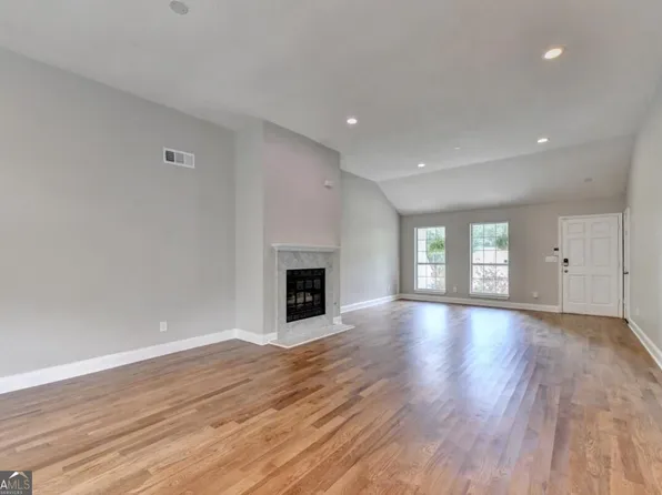 10525 Willow Meadow Cir, Johns Creek, GA 30022