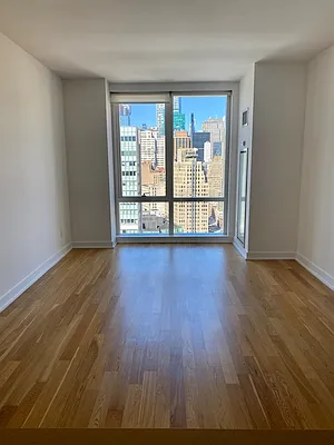 Rented by The Continental | media 10