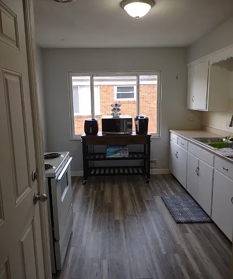 2157 Evansdale Ave — Photo 3