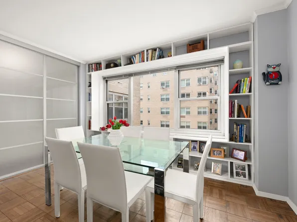 20 East 9th Street image 5 of 21