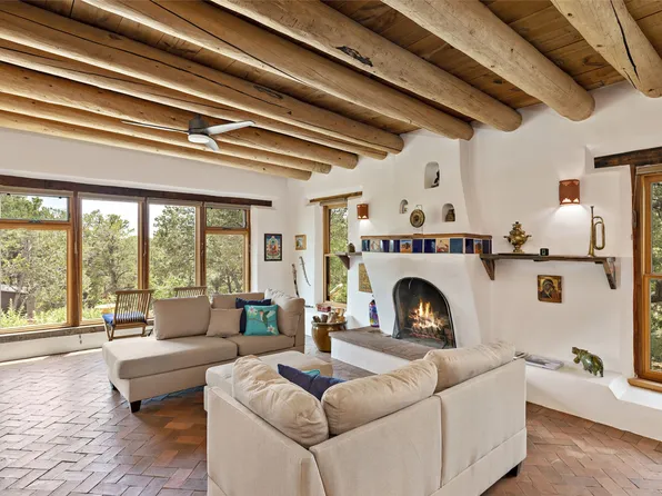 18 Hampton Rd, Santa Fe, NM 87505