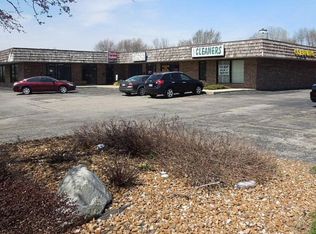 299 S Schmidt Rd, Bolingbrook, IL 60440
