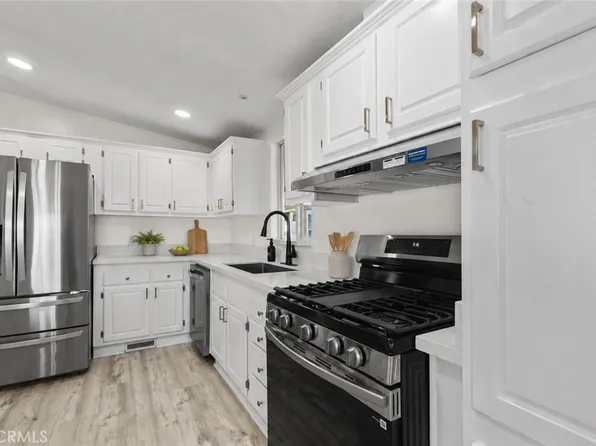 324 Magpie Ln #324, Fountain Valley, CA 92708