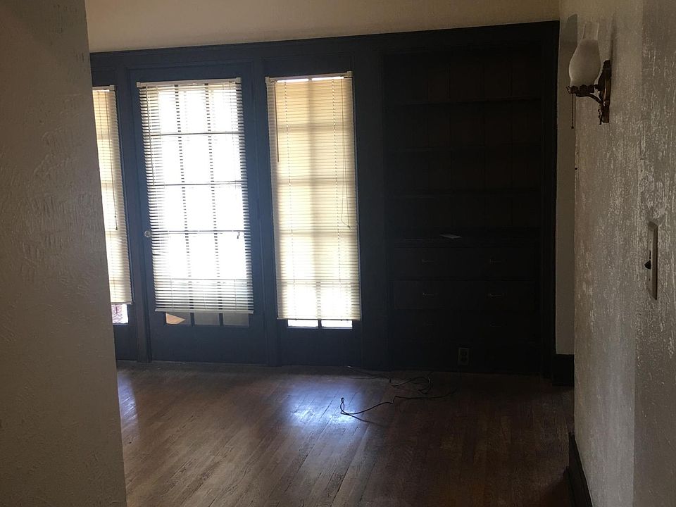 2nd image of 6801 Buffalo Ave APT 1