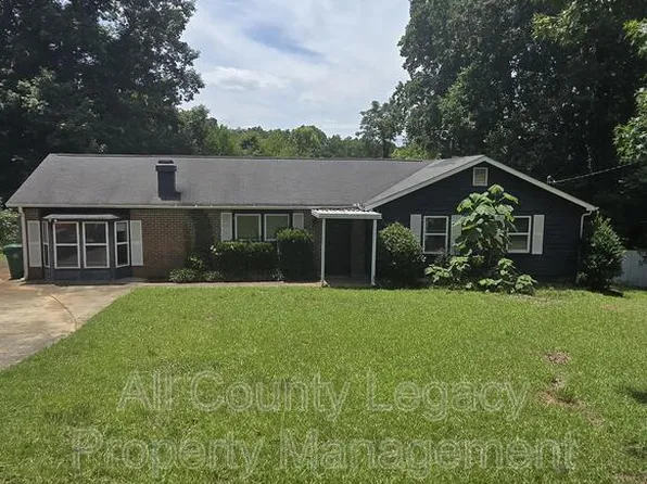 4419 Flakes Mill Rd, Ellenwood, GA 30294