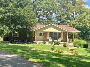 2100 Venhaus Rd, Trenton, IL 62293