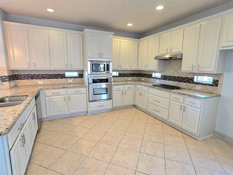 333 Spanish Mustang Dr — Photo 9