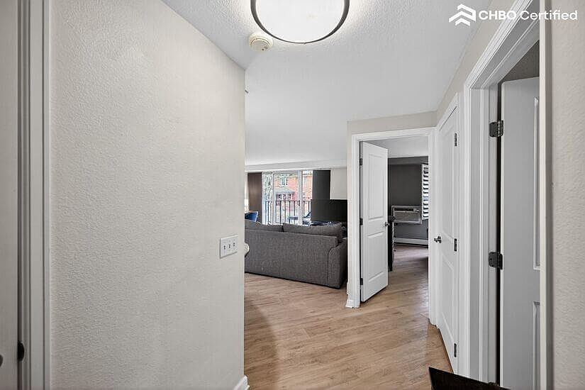 Entry way