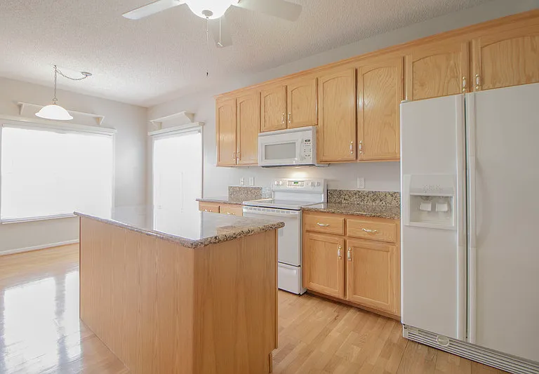 285 Sunny Slope Ct — Photo 5