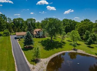 2655 Bethany Ln, Hinckley, OH 44233