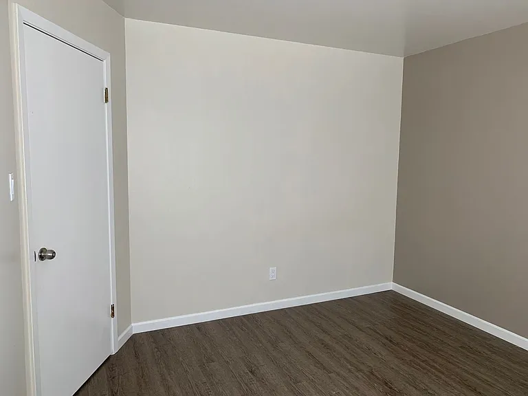 355 24th Ave #301 — Photo 9