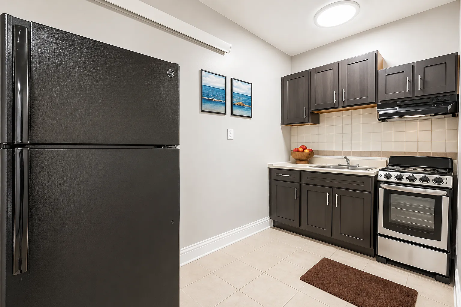 1 bed, $1,300 — Photo 3