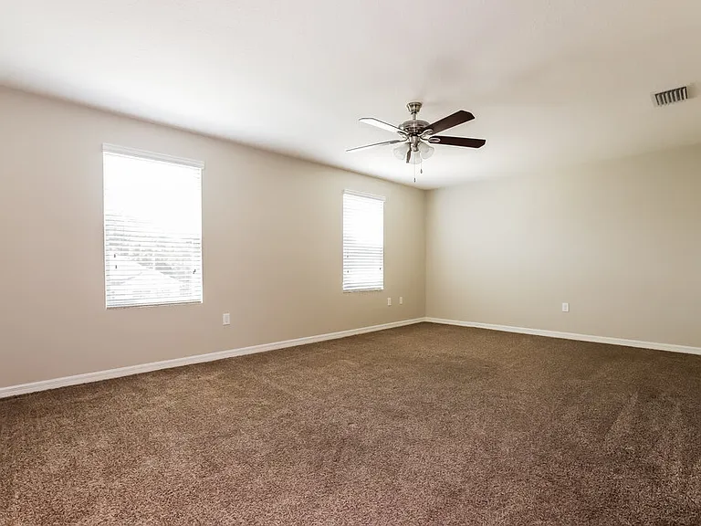 4011 Bramblewood Loop — Photo 10