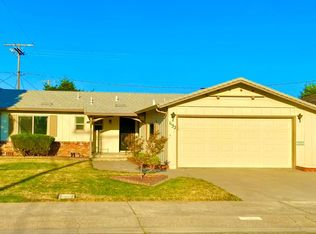 1132 S Orange Ave, Lodi, CA 95240