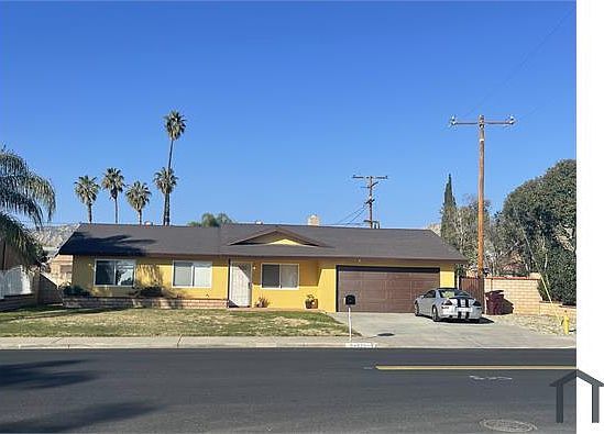 1st image of 24620 Hemlock Ave