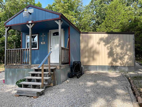 2nd image of 743 The Day Rd