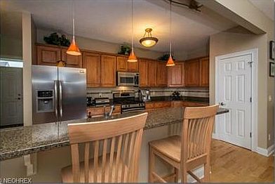 4th image of 5057 Bristol Ct